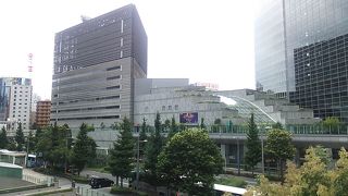 47階建てですが、実質的には地下１・２階のみ見れば充分な気がします