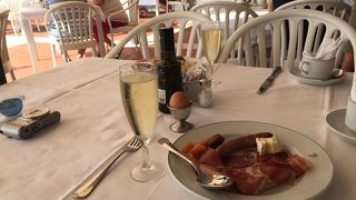 パラドール デ ネルハ