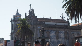 アズレージョが描かれている教会