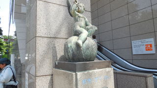 ビルの陰で発見しずらいです