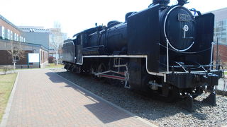 保存状態のよい機関車です