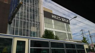 地下鉄徳重駅につながっています