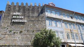 静かな街は雰囲気良し