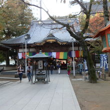 蓮馨寺の本堂です。