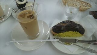 レトロな喫茶店