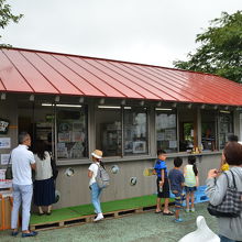 ソフトクリームの売店