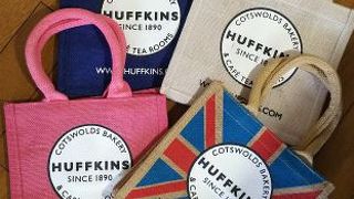 お土産用のバッグを買いました！