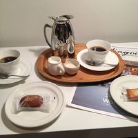 1階カフェのコーヒーは部屋でもいただけました