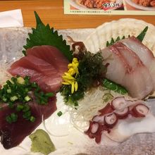 刺身はこんな感じ