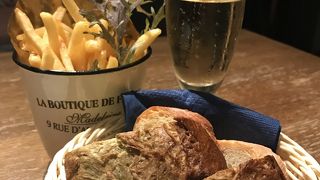 なんばバークスのカジュアルフレンチ