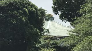 口ずさみながら