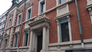 ここから郵便を出したら、明治時代に届きそう。