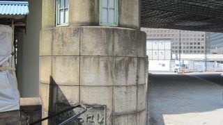 日本橋川に架かる石橋