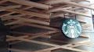 変わった外観です