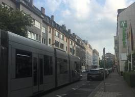 ホリデイ イン デュッセルドルフ ハーフェン 写真