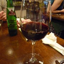 もちろん赤ワイン