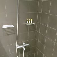 シャワーブース