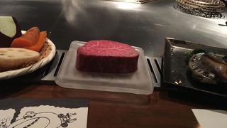 WITH THE STYLE ステーキハウス ミディアムレア