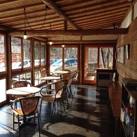 テラスにカフェがあって素敵でした