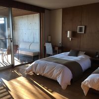 一階のベッドルーム