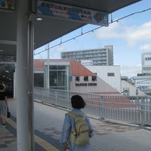 JR高槻駅北口