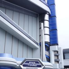 違う世界の建物