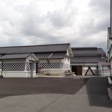 広い敷地です。