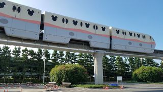 ディズニーリゾートを結ぶ夢ある列車