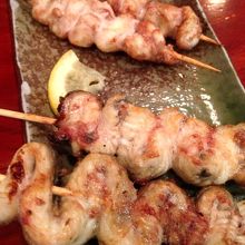 うな串。いろいろな種類があります。