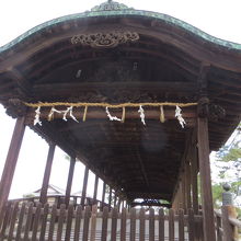 柵があって　渡れません