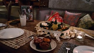 バリの王宮料理「ナシ・ラジャ」がオススメ！