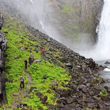 ヴォーリング滝の滝壺へのハイキングルートもあるよ