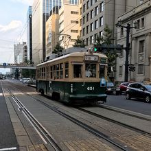 被爆電車650系、651番車両。袋町電停付近にて。