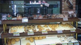 レトロなパン屋さん