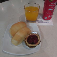 ロイヤルシルクラウンジ (スワンナプーム空港内)