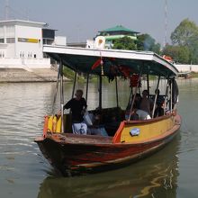 アユタヤ駅桟橋から市街への渡し船