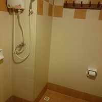 どう見ても位置が違うだろというシャワー　過去最低水量