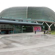 エスプラネード シアターズ オン ザ ベイ 