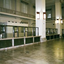 旧日本銀行広島支店、一階。