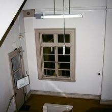 旧日本銀行広島支店、階段。