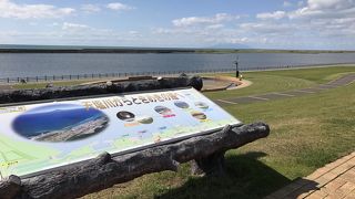 天塩川の河川敷に広がる公園