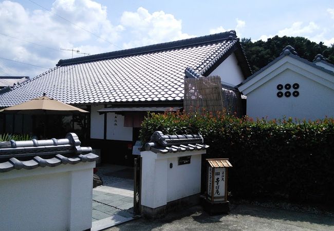 蕎麦湯の美味しい店は蕎麦も旨い。海老天ぷらがぷりぷり、大助御膳がお勧め。