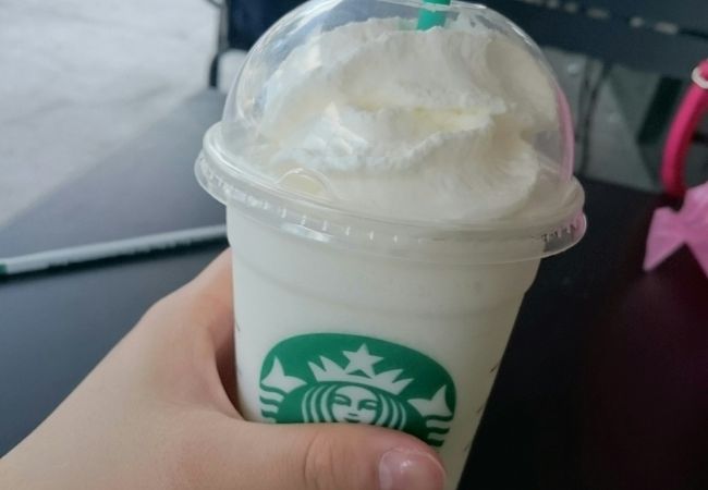 甘くて買い物の途中に休憩できるスタバ