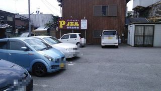 松阪牛のステーキが破格値で食べられる、付け合せ等の仕事も丁寧