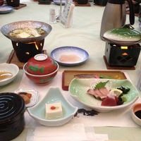 お得なツアーのお食事の割には良かったと思います