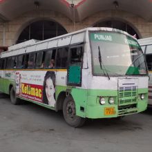 デリーへのNON A/Cバス