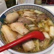 有名なラーメン屋さんが、エキナカに。