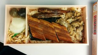 ジェイアール東海パッセンジャーズ 新横浜大阪方待合室店