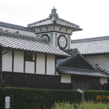 風格のある野良時計です