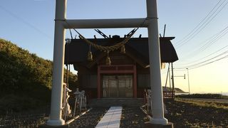 小さな神社